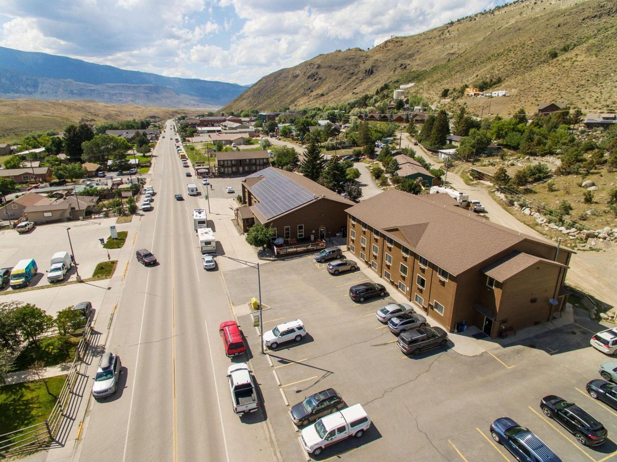 Super 8 By Wyndham Gardiner/Yellowstone Park Area Экстерьер фото